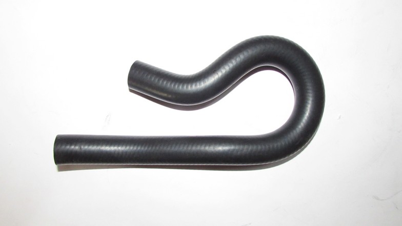 KALORIFER ÇIKIS HORTUMU